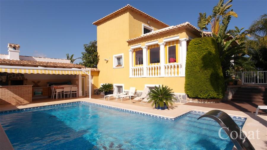 Villa For Sale in Calpe - 790,000€ - Photo 2