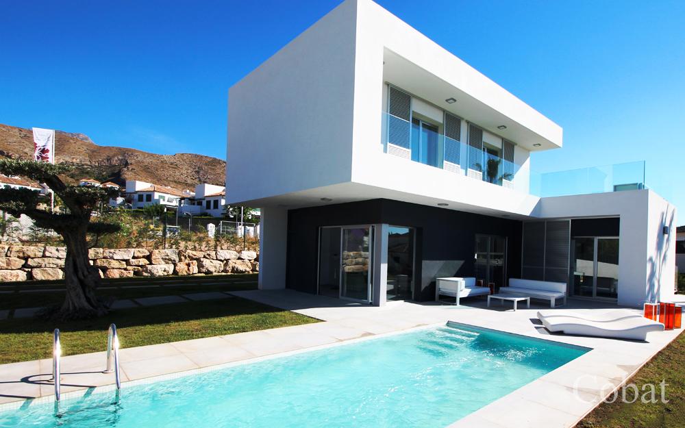 Villa For Sale in Finestrat - 775,000€ - Photo 1