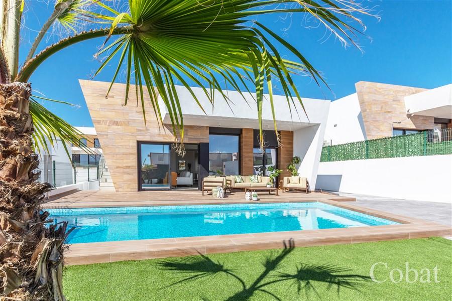 Villa For Sale in Finestrat - 589,000€ - Photo 1