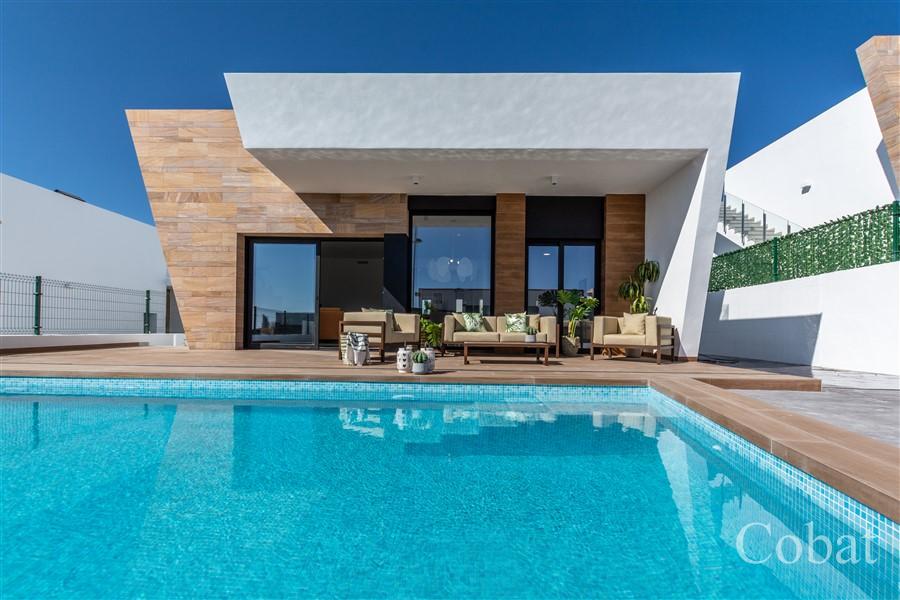 Villa For Sale in Finestrat - 589,000€ - Photo 2