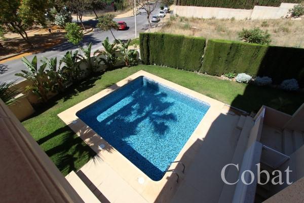 Apartment For Sale in Calpe - 275,000€ - Photo 2
