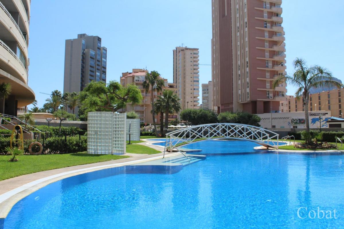 Apartment For Sale in Calpe - 370,000€ - Photo 1