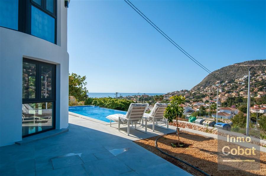Villa For Sale in Calpe - 1,200,000€ - Photo 2
