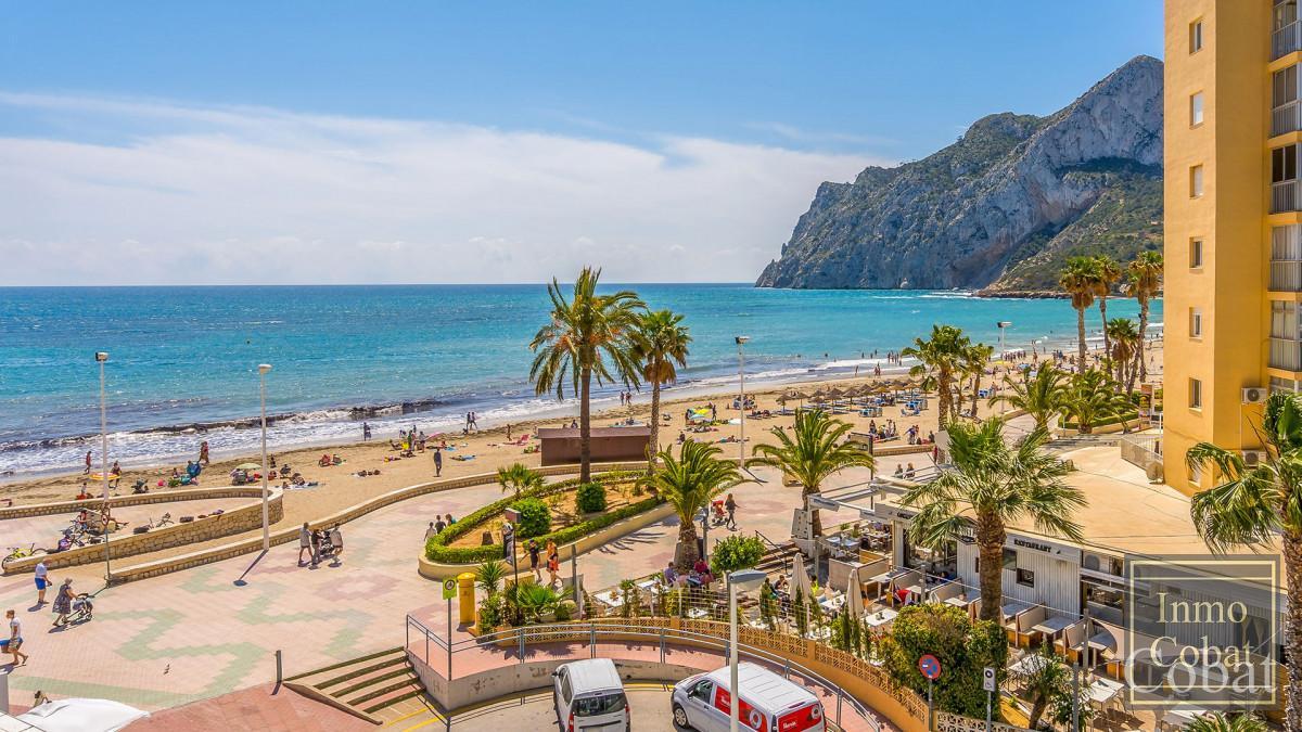 Apartment For Sale in Calpe - 370,000€ - Photo 2