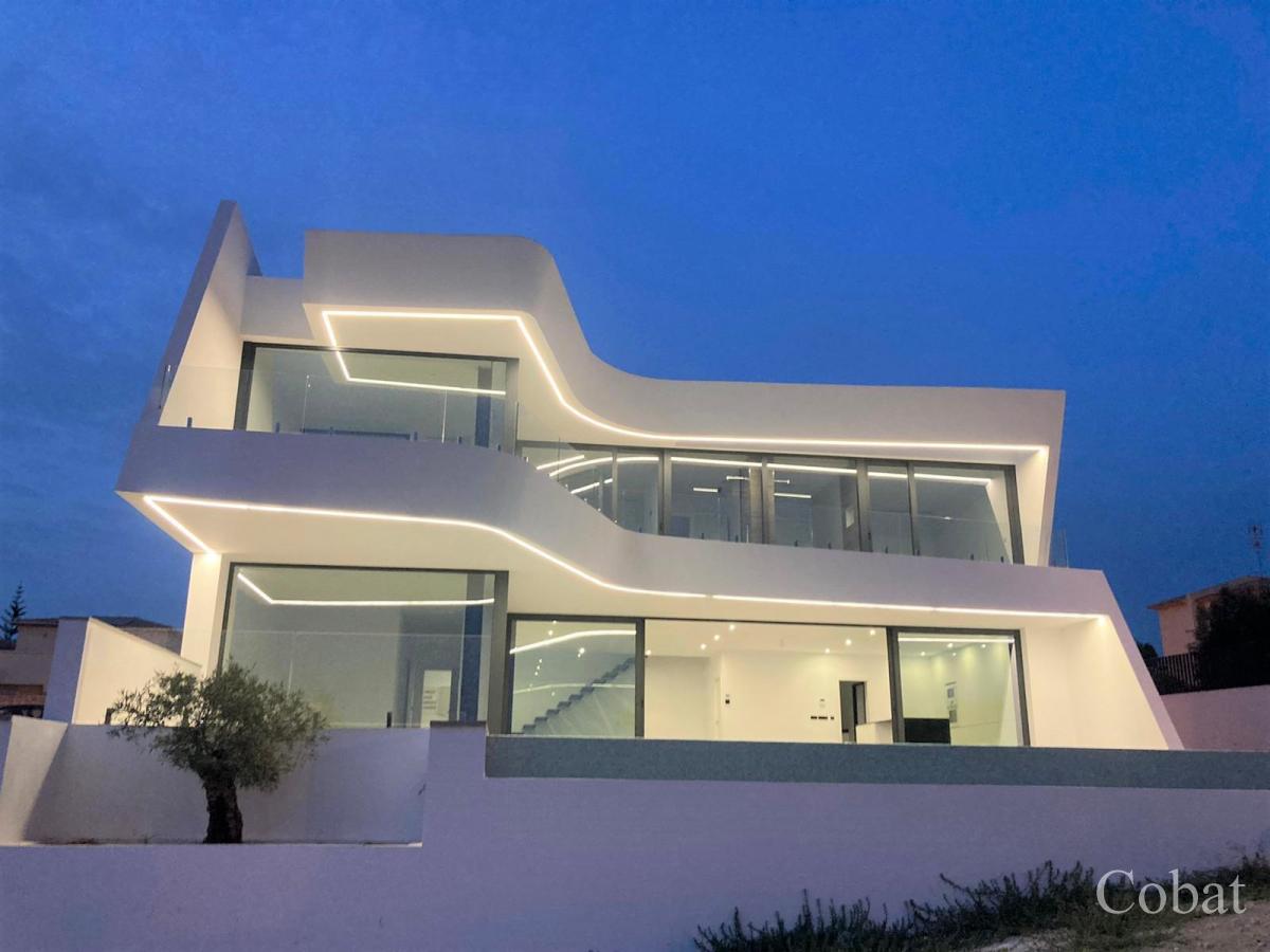 Villa For Sale in Calpe - 1,125,000€ - Photo 2