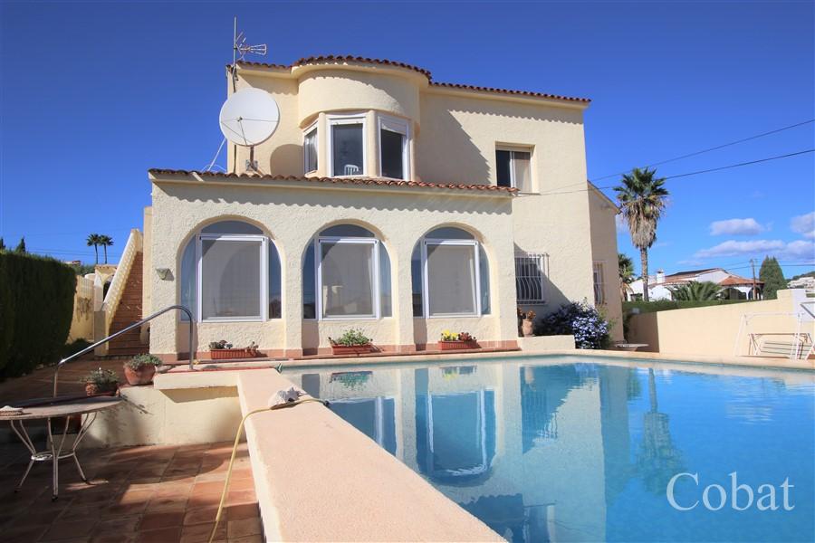 Villa For Sale in Calpe - 425,000€ - Photo 1