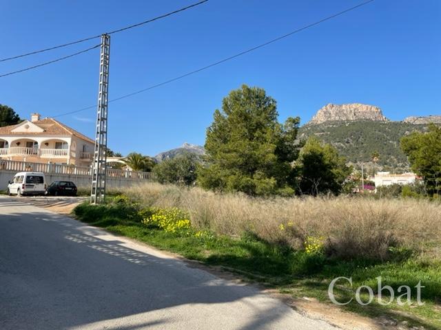 Plot For Sale in Calpe - Photo 2