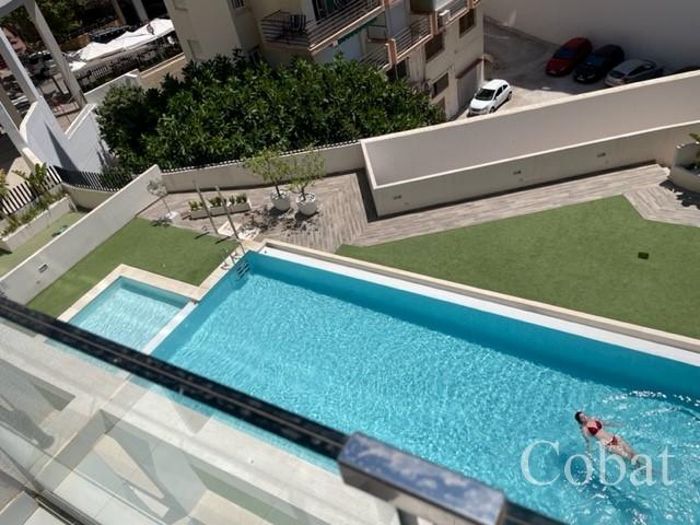 Apartment For Sale in Calpe - 399,000€ - Photo 2