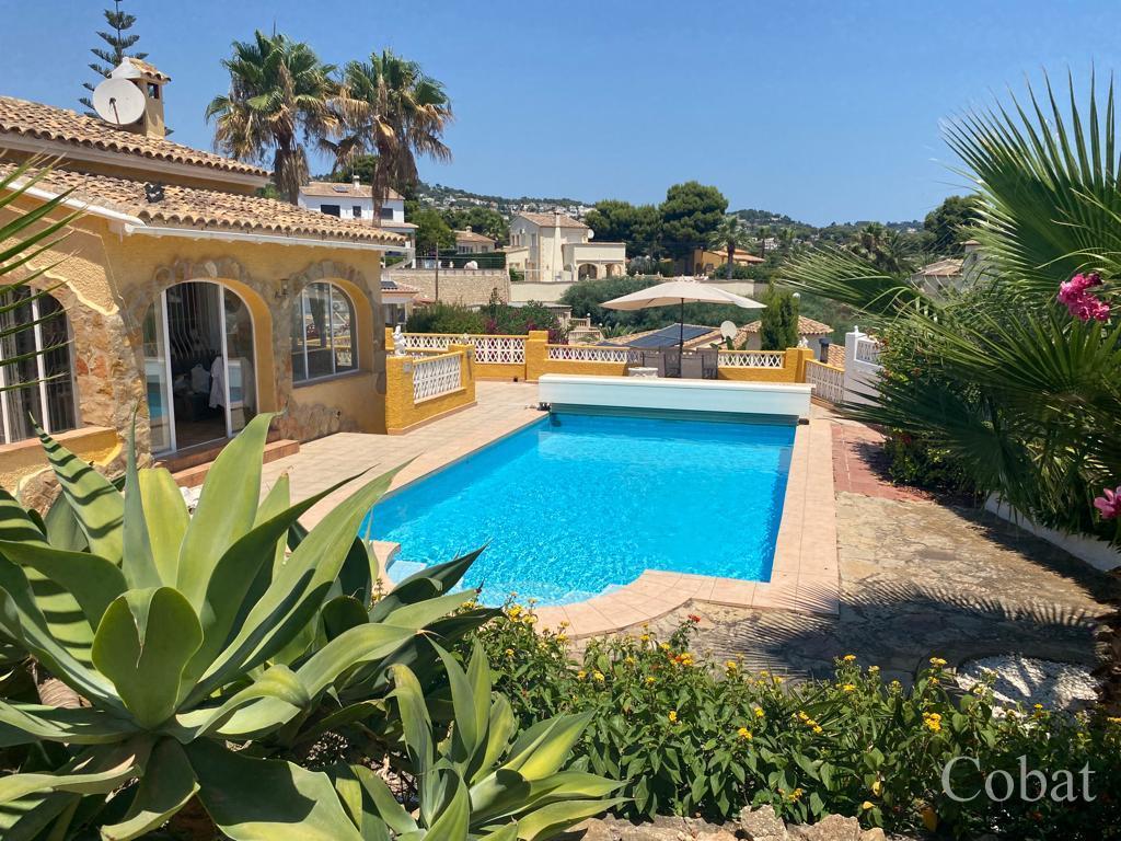 Villa For Sale in Benissa - 369,000€ - Photo 1
