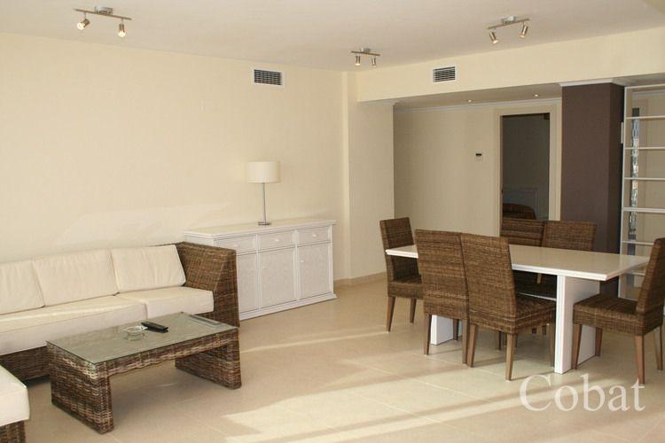 Apartment For Sale in Calpe - 637,000€ - Photo 2