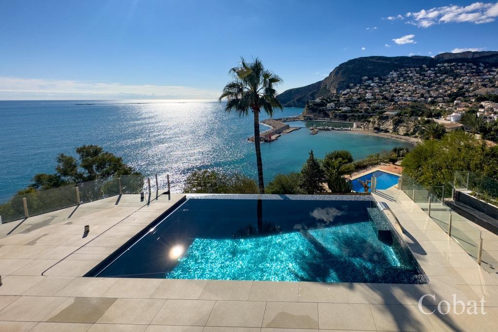 Villa For Sale in Calpe - 2,850,000€ - Photo 2