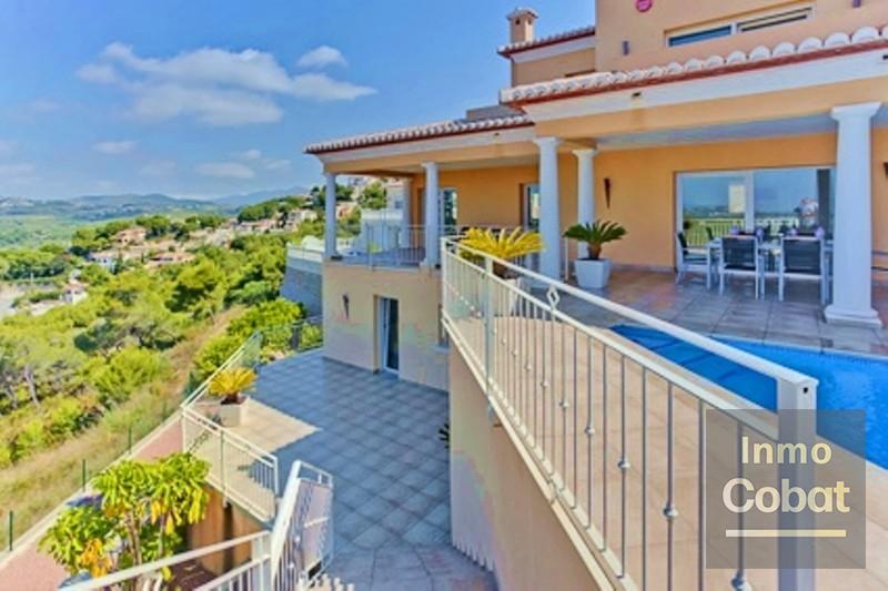 Villa For Sale in Moraira - 1,295,000€ - Photo 2