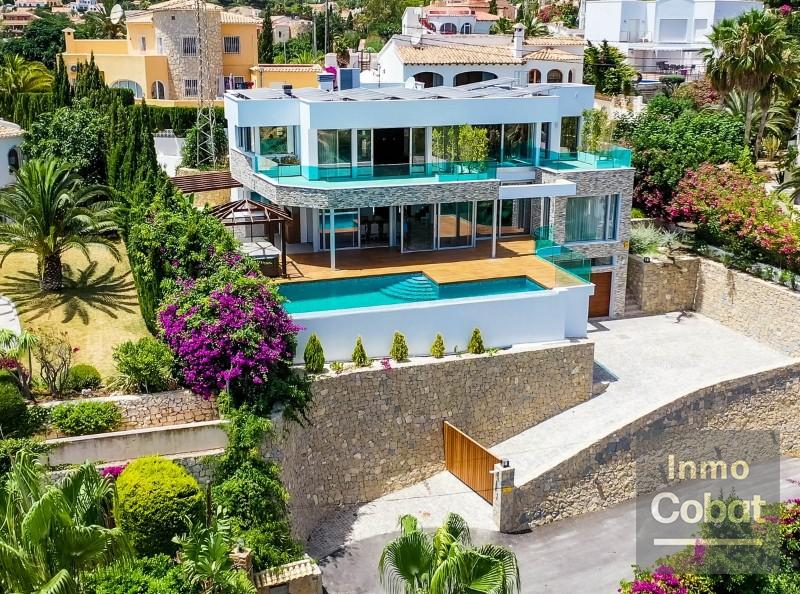 Villa For Sale in Calpe - 2,950,000€ - Photo 1