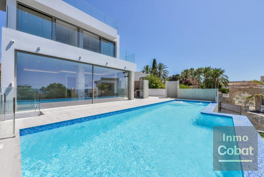 Villa For Sale in Calpe - 2,200,000€ - Photo 1