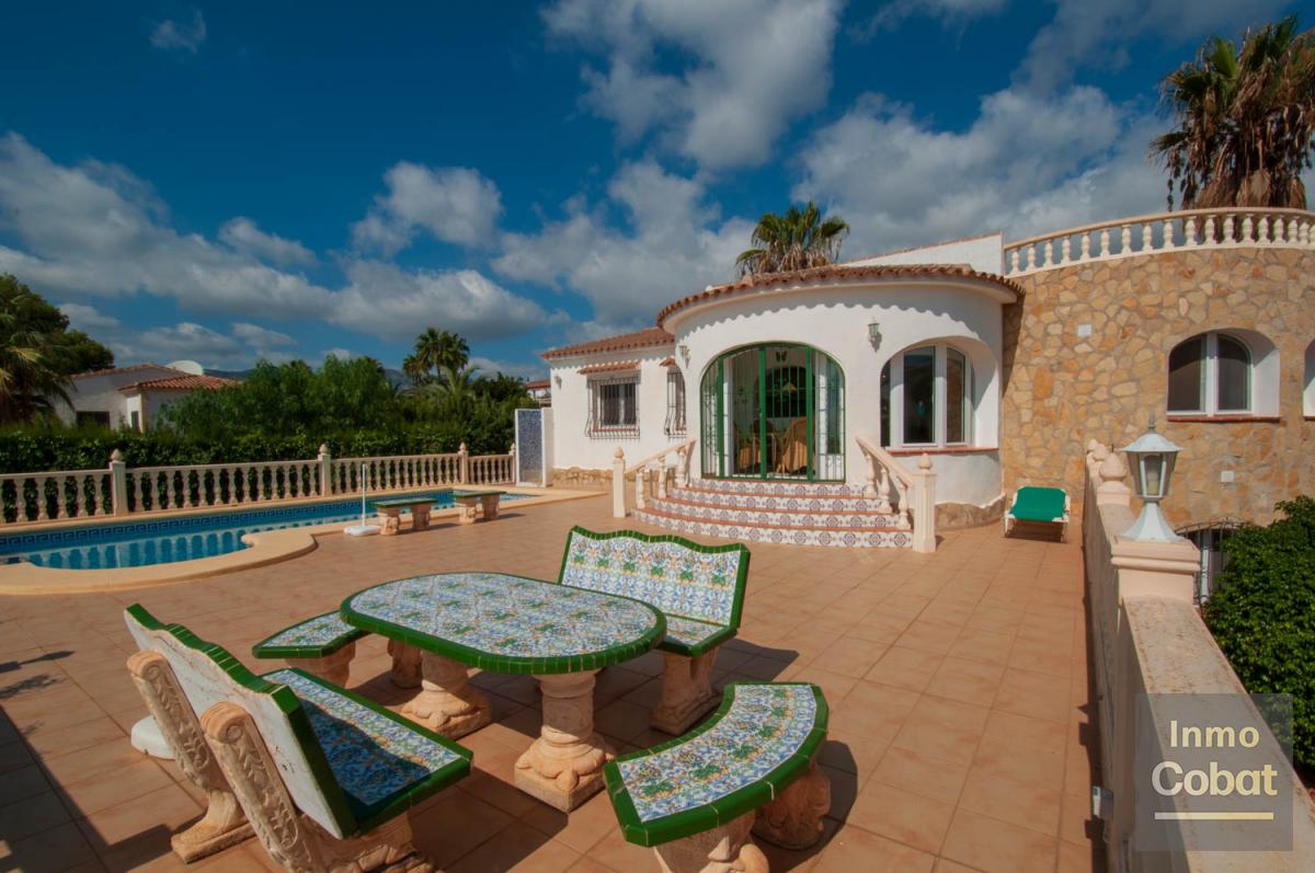 Villa For Sale in Calpe - 560,000€ - Photo 2