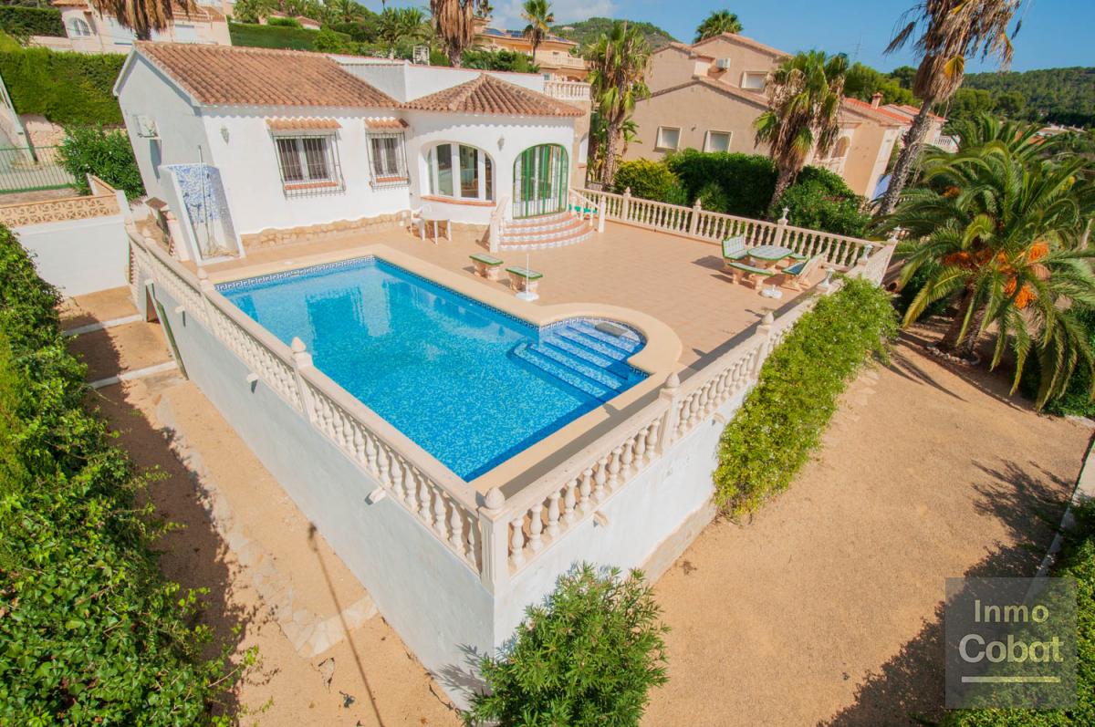 Villa For Sale in Calpe - 560,000€ - Photo 1