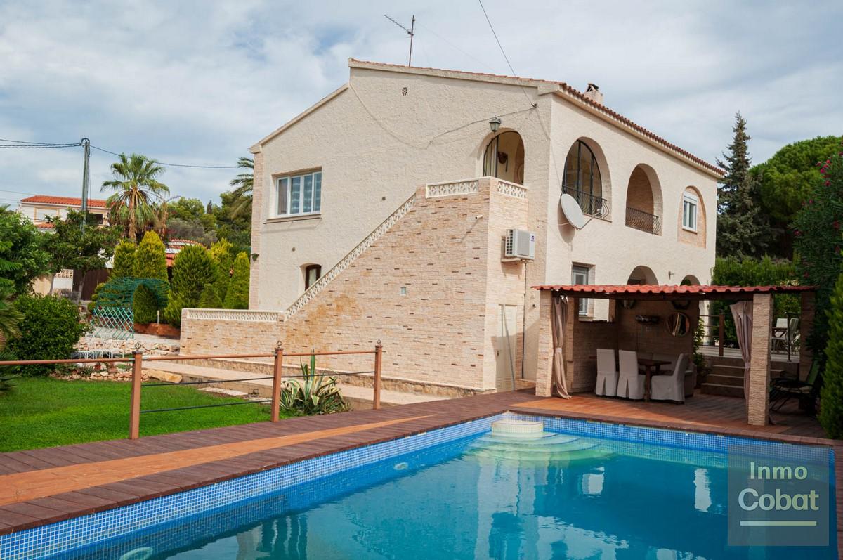 Villa For Sale in Calpe - 520,000€ - Photo 1