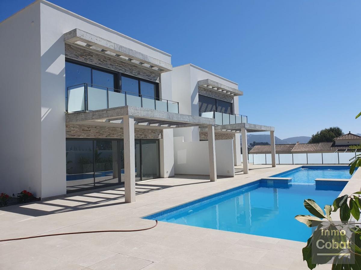 Villa For Sale in Moraira - 645,000€ - Photo 2