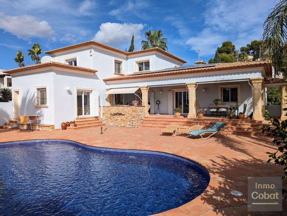 Villa For Sale in Benissa - 890,000€ - Photo 1