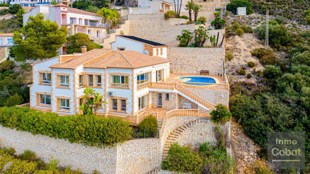 Villa For Sale in Moraira - 1,450,000€ - Photo 1
