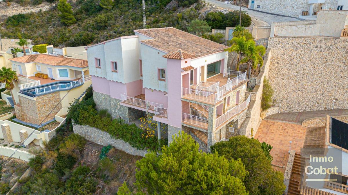 Villa For Sale in Moraira - 450,000€ - Photo 2